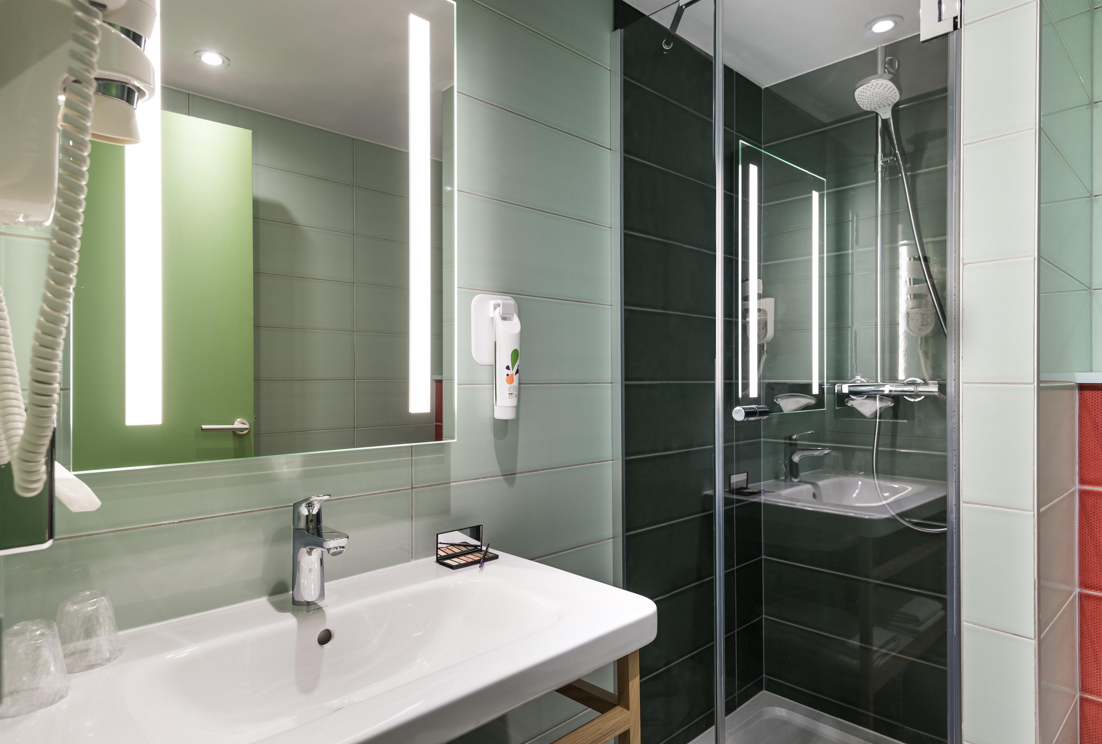 Ibis Styles Gare Saint Lazare 3* Parijs